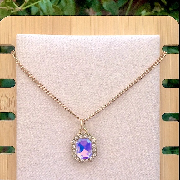 Jewelry - Lilac Aurora Borealis Opal Emerald Crystal Halo Pendant Necklace
